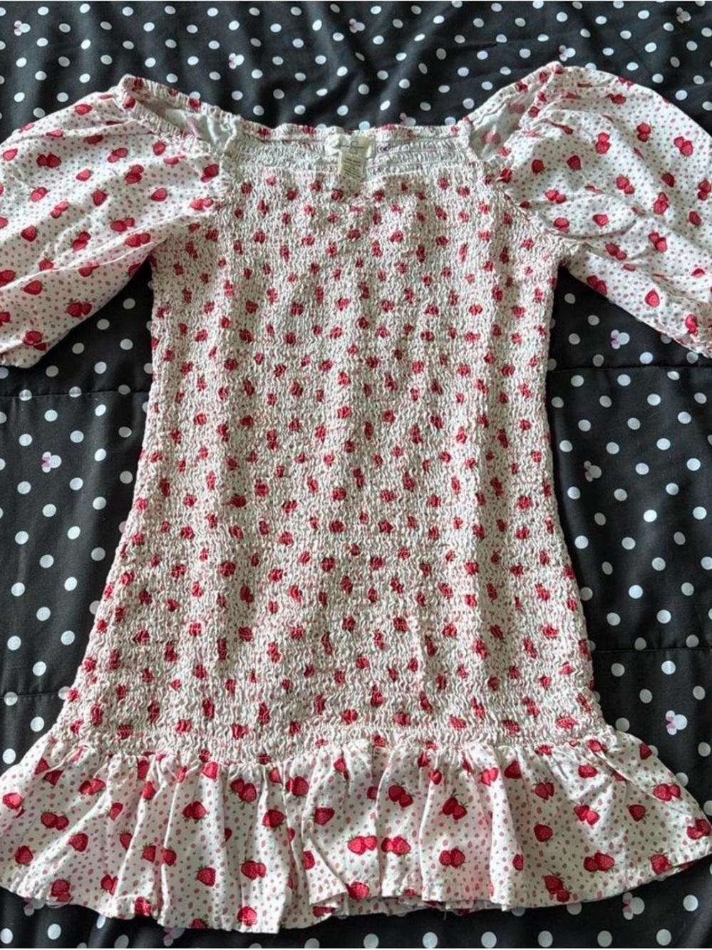 Jessica Simpson White and Pink Strawberry Smocked Peasant Top